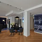 Mercure Paris Cloud Hippodrome Ξενοδοχείο 4*