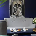 Mercure Paris Cloud Hippodrome