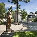 Mercure Paris Cloud Hippodrome Hotel 4*