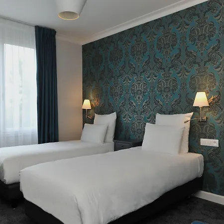 Mercure Paris Cloud Hippodrome מלון 4*
