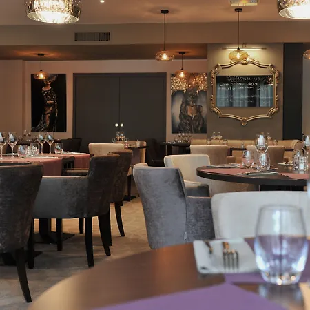 Mercure Paris Cloud Hippodrome Hotell 4*