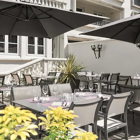 Mercure Paris Cloud Hippodrome 4* Saint-Cloud