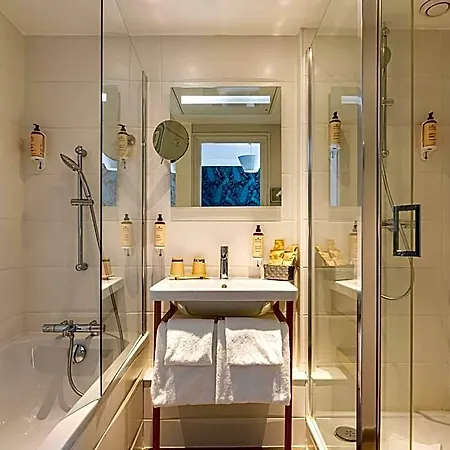 Mercure Paris Cloud Hippodrome