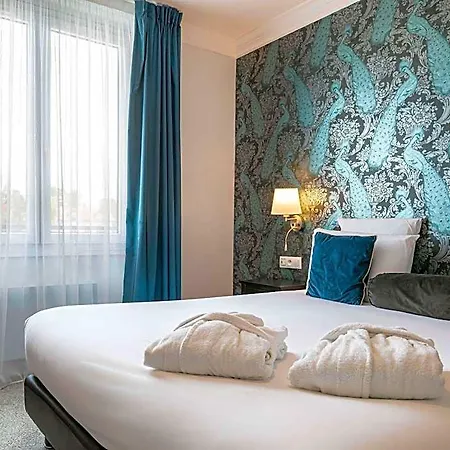 Mercure Paris Cloud Hippodrome מלון