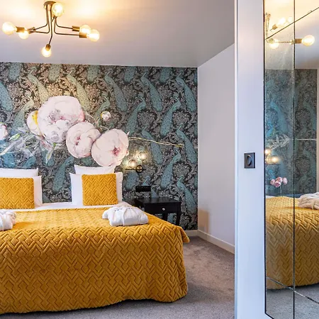 Mercure Paris Cloud Hippodrome 4*