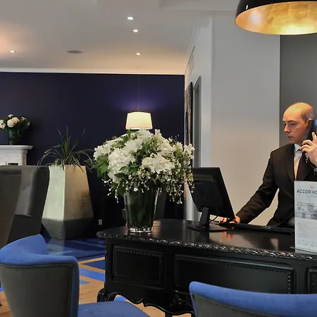 Mercure Paris Cloud Hippodrome 4* סן-קלוד