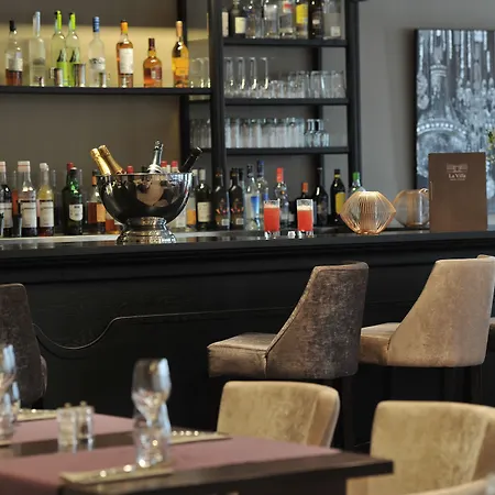 Mercure Paris Cloud Hippodrome 4* סן-קלוד