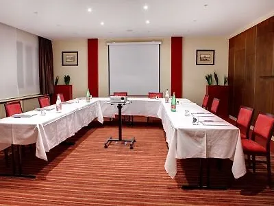 Mercure Paris Cloud Hippodrome Hotel Saint-Cloud