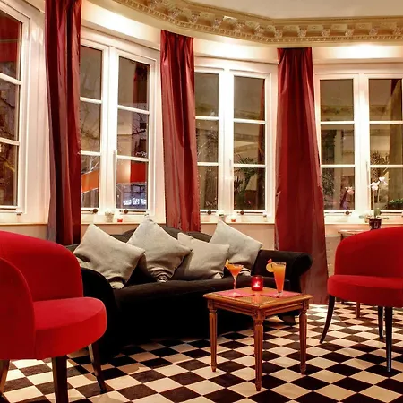 Mercure Paris Cloud Hippodrome 4*