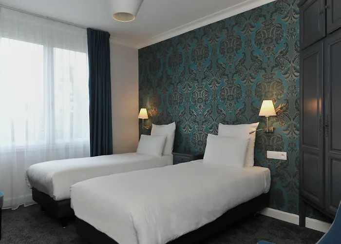 Mercure Paris Cloud Hippodrome Hotell 4*