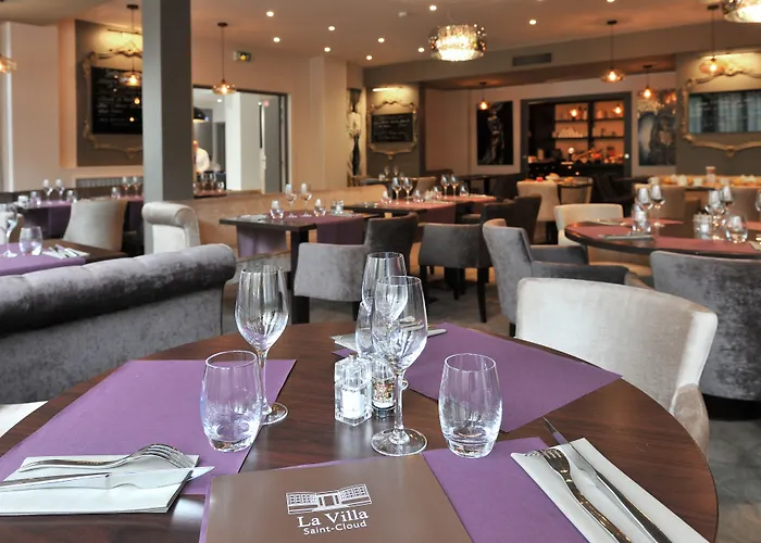Mercure Paris Cloud Hippodrome 4*