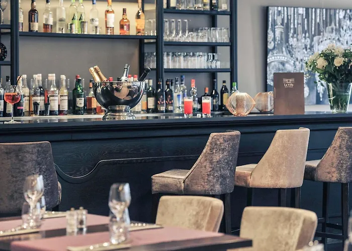 Mercure Paris Cloud Hippodrome 4* Saint-Cloud