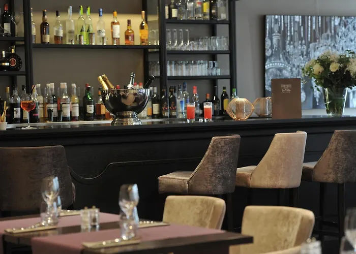 メルキュール パリ サン クルー ヒッポドローム 4* サン＝クルー